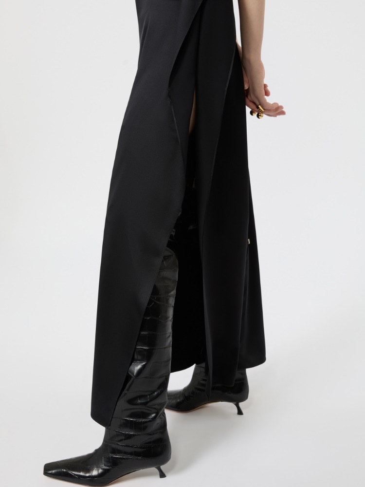 Long silk dress with ruffle detail - BLACK