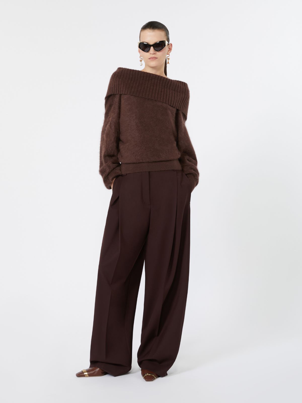Brushed wool sweater with a low-cut back + CHOCOLATE - Max Mara