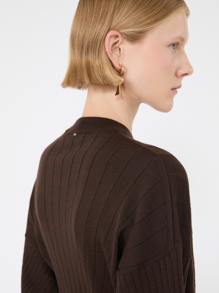 Shaped pure wool sweater - CHOCOLATE
