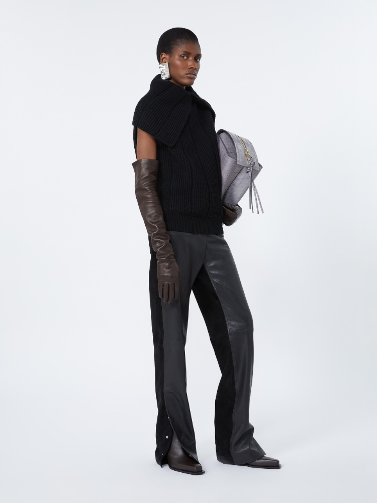 Sleeveless stretch wool sweater - BLACK