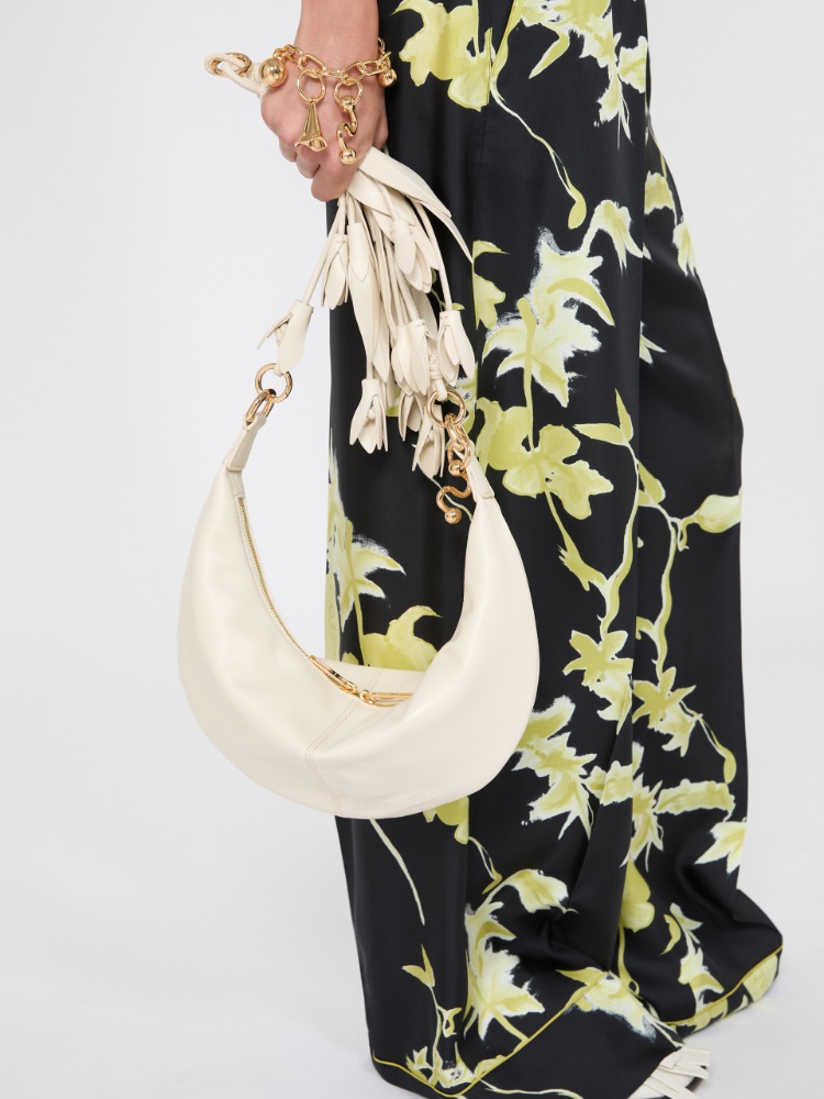 Nappa leather hobo bag with a flower decoration - VANILLA