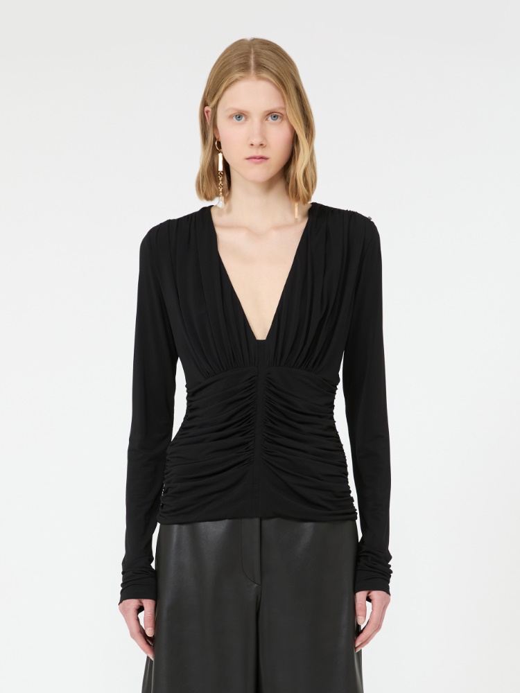 Long-sleeved viscose jersey top