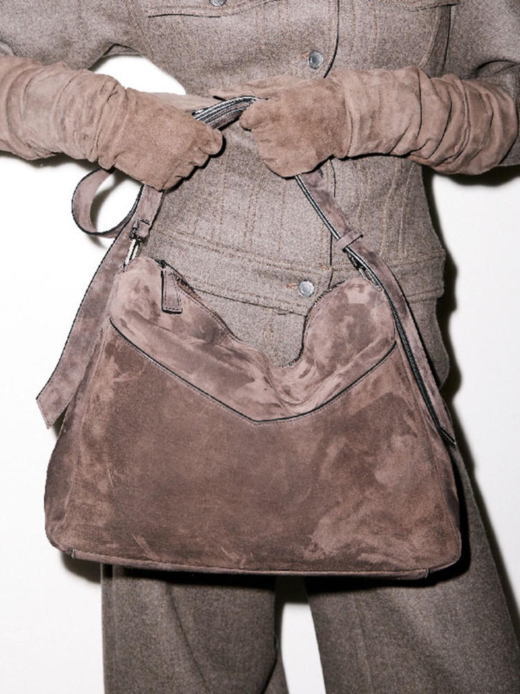 Extra-large shoulder bag in split leather + DARK BROWN - Max Mara