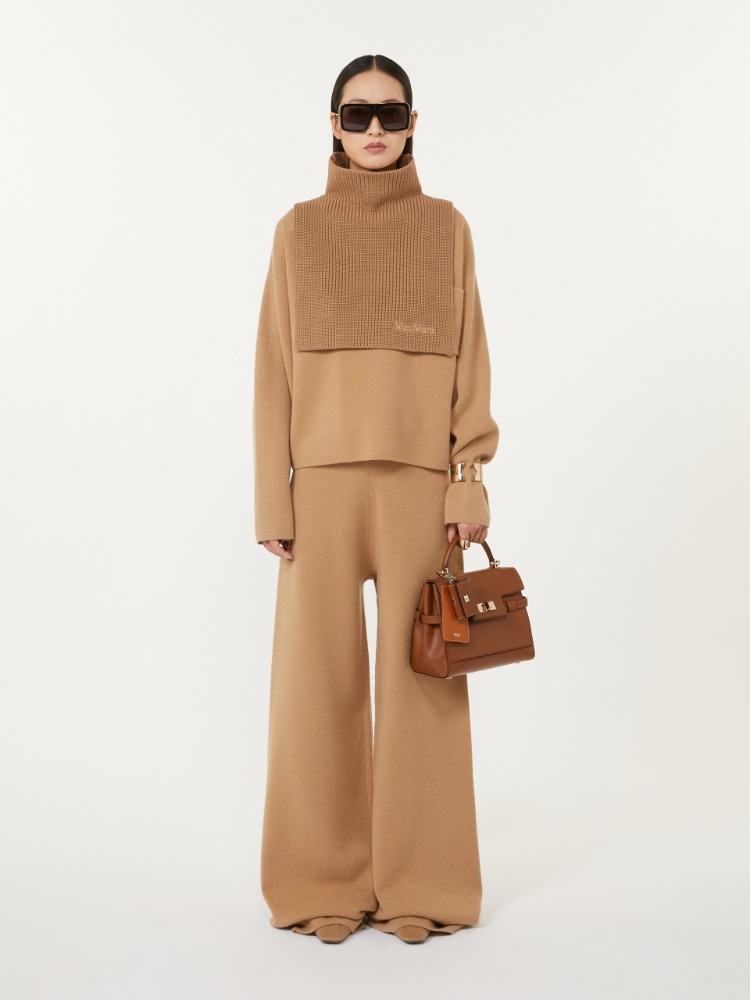 Smooth leather handbag + AMBER BROWN - Max Mara