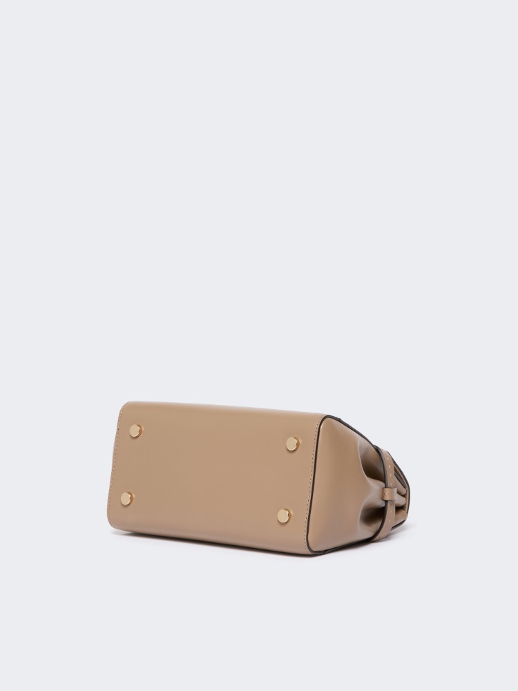 Smooth leather handbag - MUD - 5