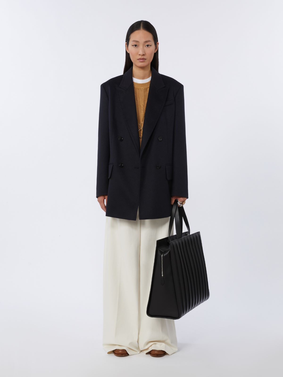 Max Mara Whitney Bag 10 - Extra Large - BLACK - 6