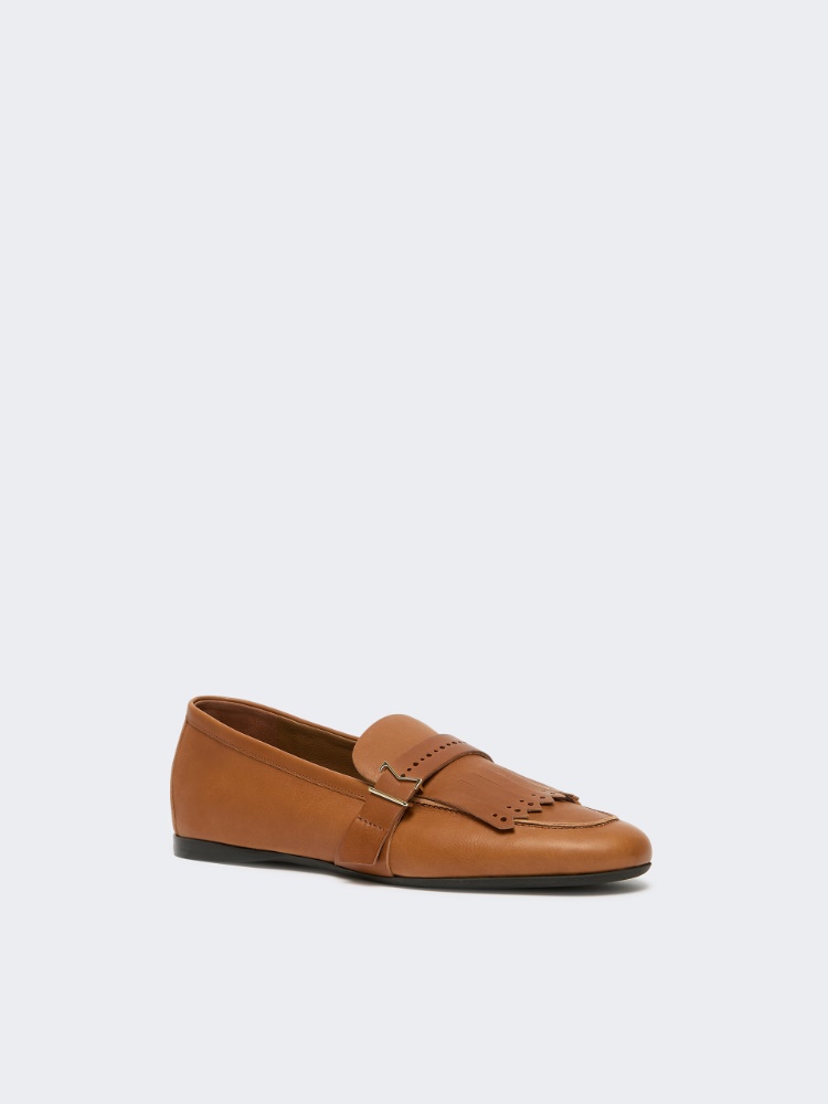 Loafer aus Leder mit Fransen - BRAUN BERNSTEIN - 2