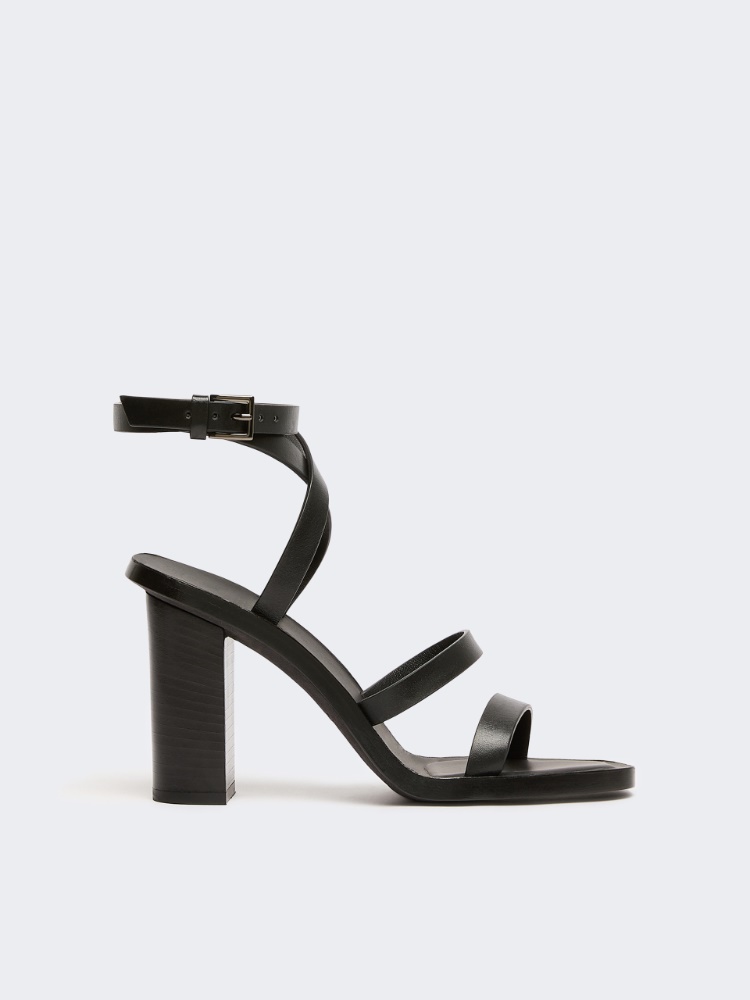 Sandalen aus Leder - SCHWARZ