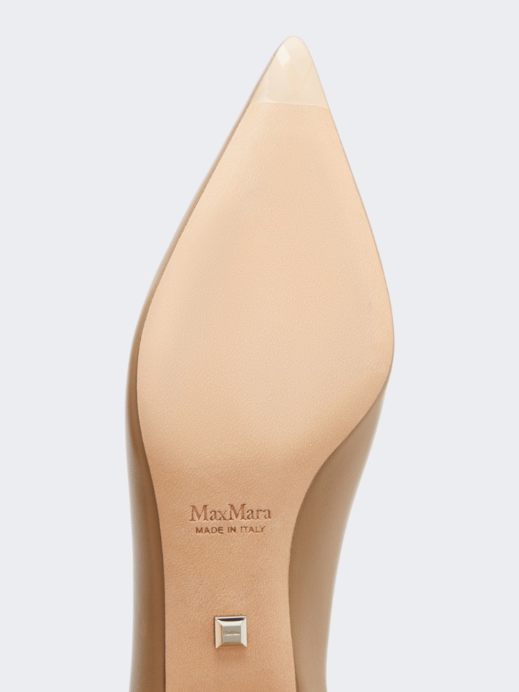 [ベアーティ] ナッパ レザー キトゥンヒール パンプス - MUD - 5