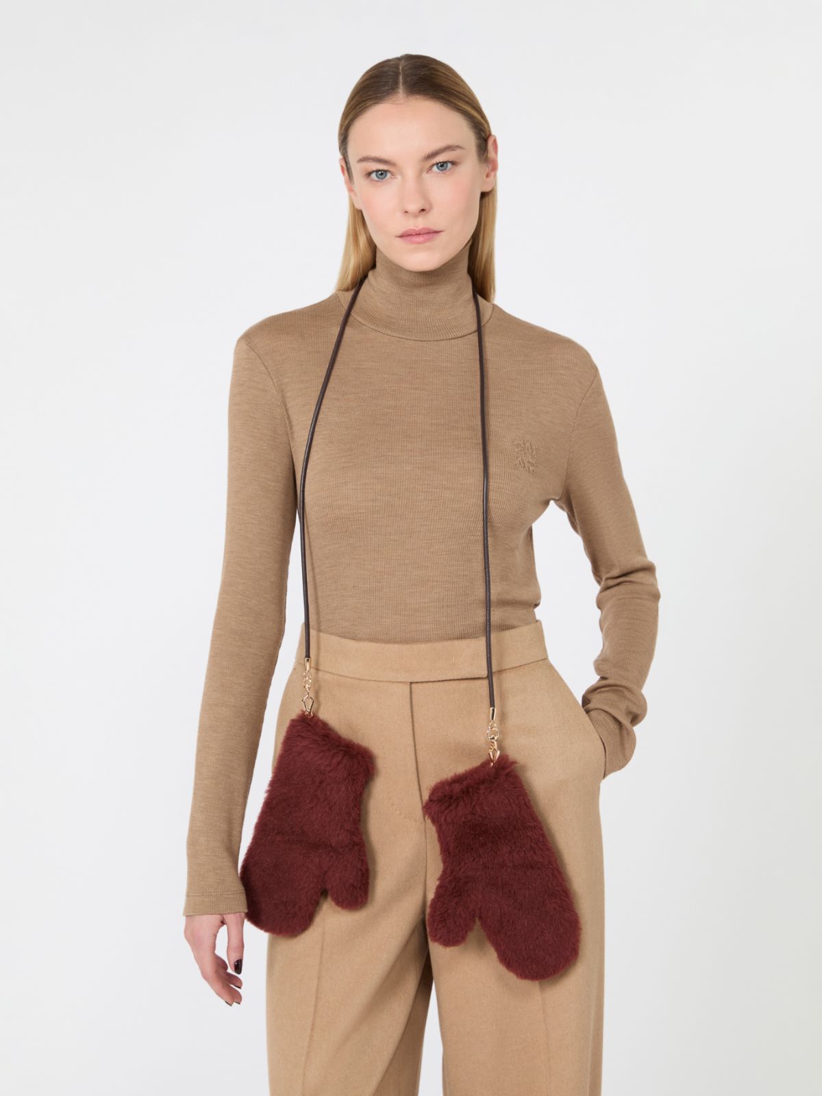 Alpaca and wool Teddy fabric mittens - RUST - Max Mara - 4