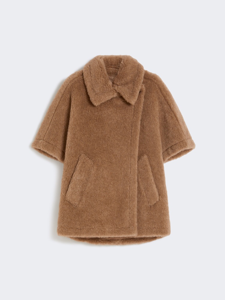 [テベ] カシミヤ テディベア ケープ - BEIGE GOLDEN