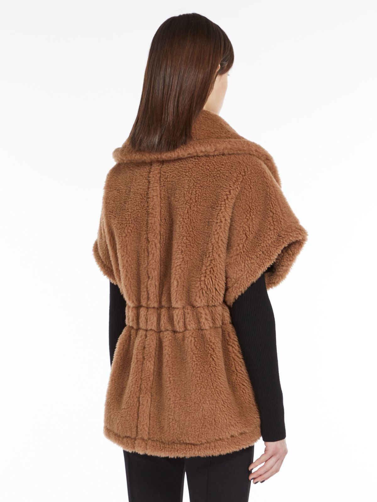 Teddy fabric cape - CAMEL - 3