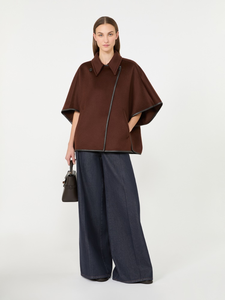 Long cropped cape in cashmere drap - RUST