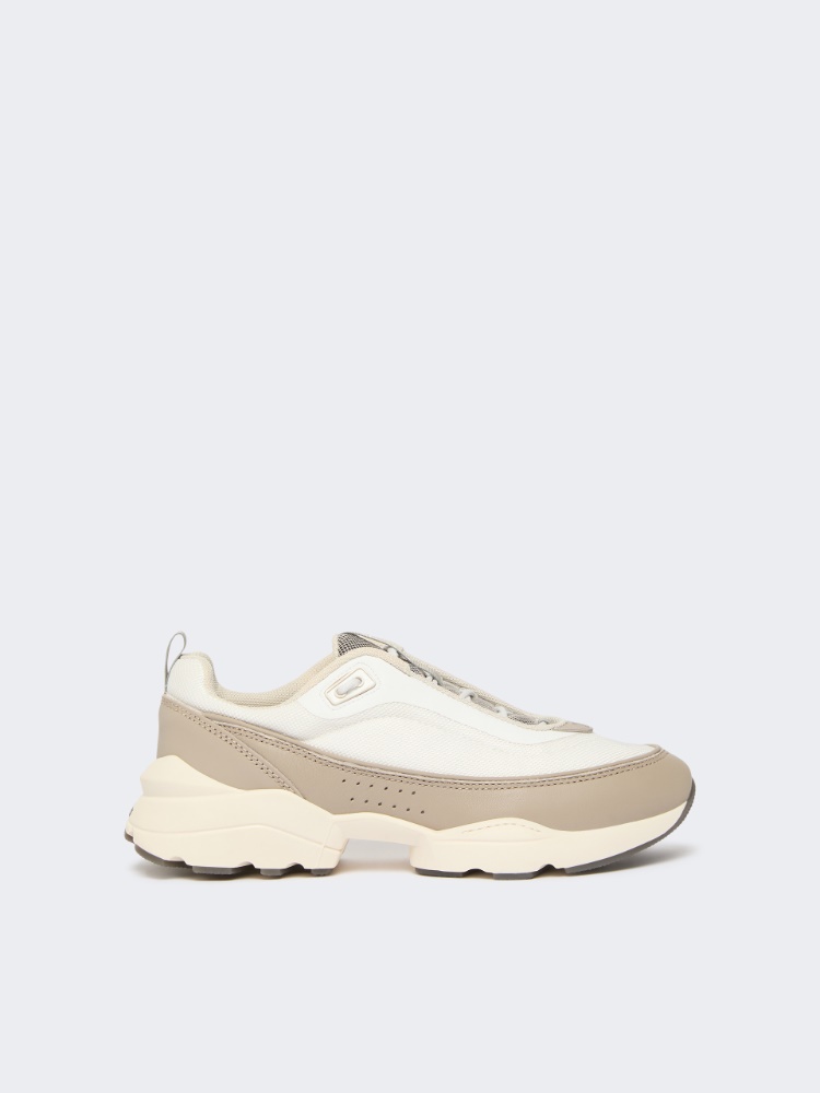Running shoes in technical fabric and leather - BEIGE