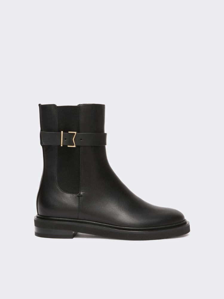 Leather Chelsea boots - BLACK