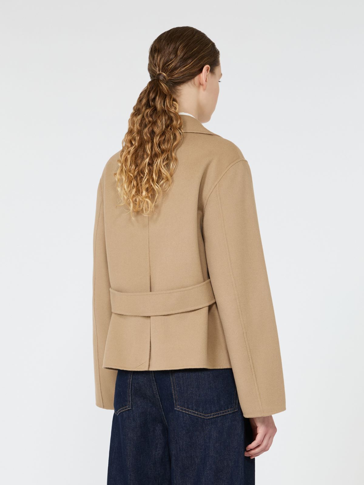 Krótka kurtka z dwuwarstwowej wełny - WIELBŁĄDZI - Max Mara - 3