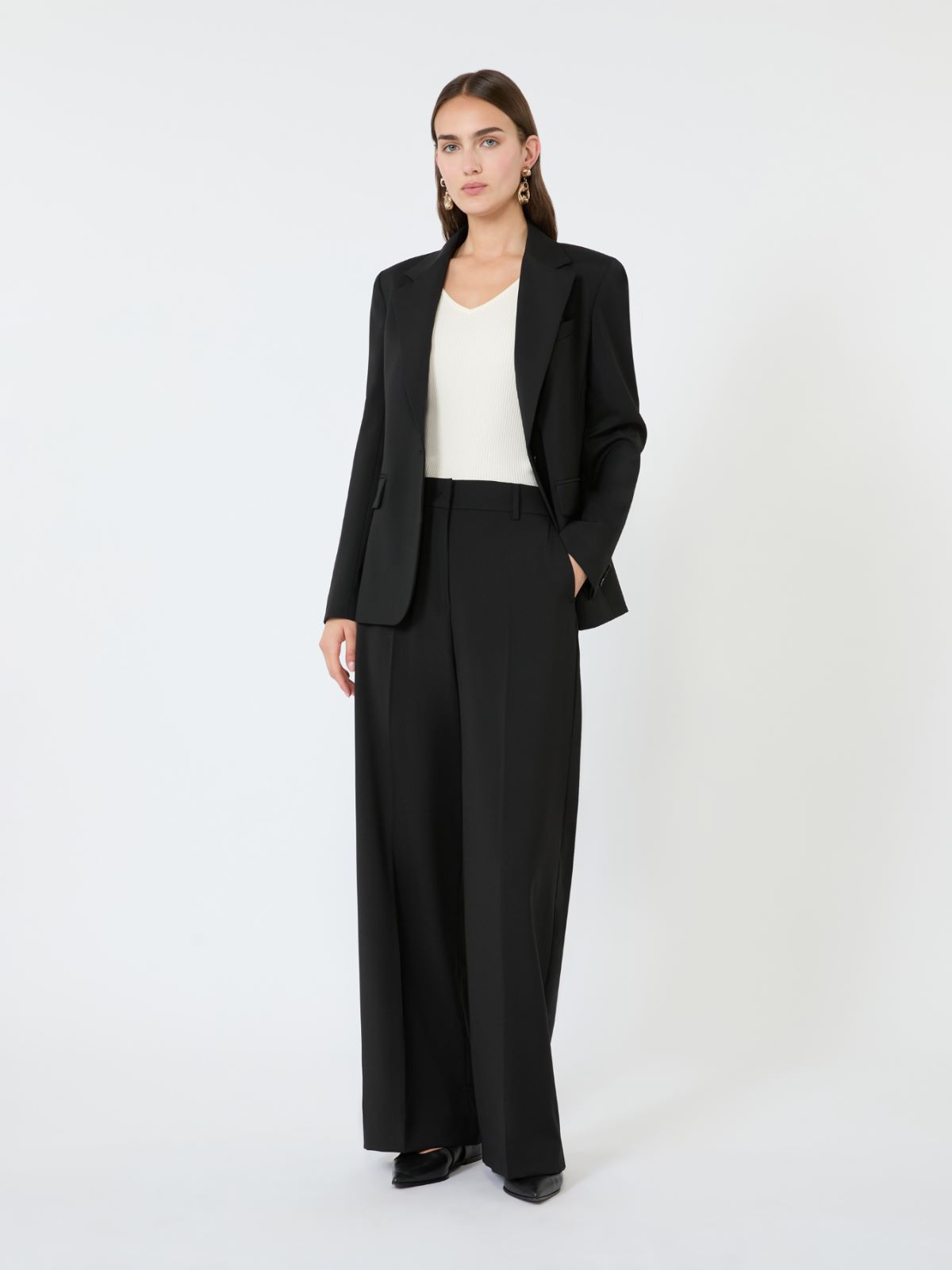 Einreihiger Blazer aus Wollstretch. + SCHWARZ - Max Mara