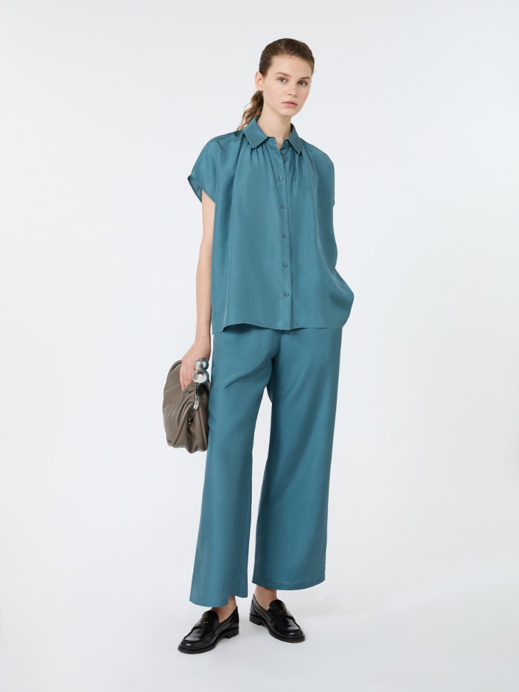 Loose shirt in habotai silk - LIGHT BLUE