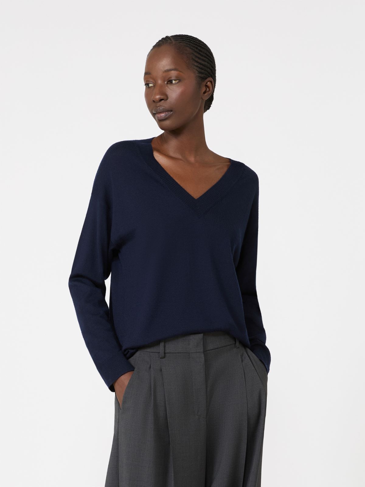 Weicher Pullover aus Wolle und Kaschmir - BLAU - Max Mara - 4