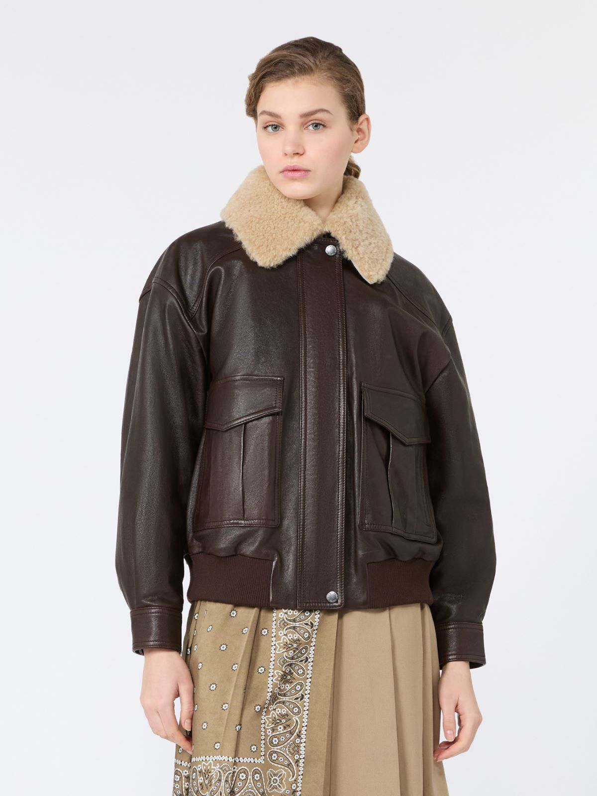 Kurtka pilotka ze skóry nappa - CIEMNOBRĄZOWY - Max Mara - 2