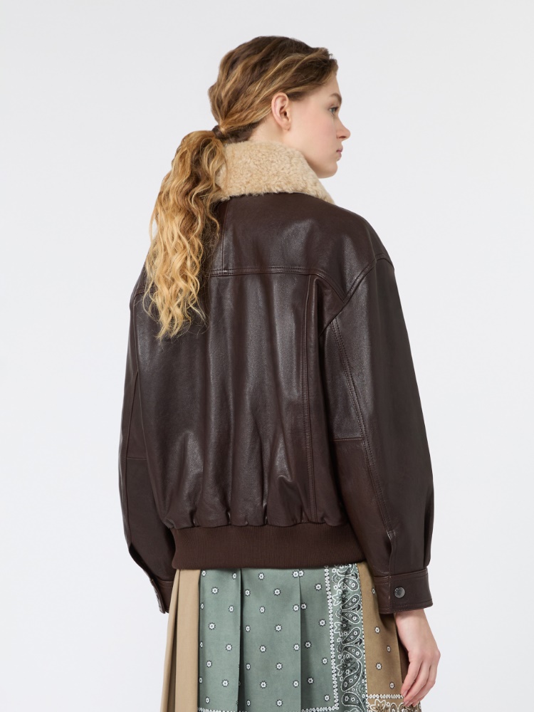 Kurtka pilotka ze skóry nappa - CIEMNOBRĄZOWY - Max Mara - 3