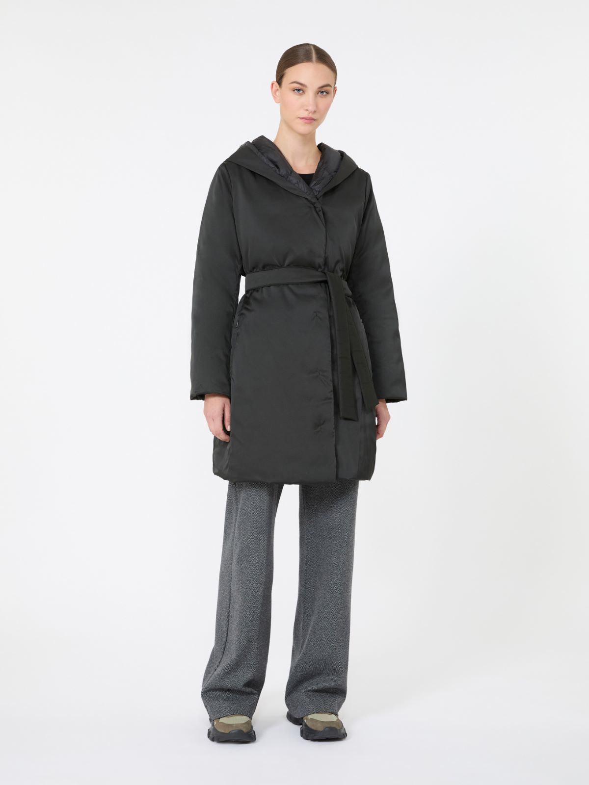 Reversible down jacket in water-repellent taffeta - BLACK - Max Mara - 2