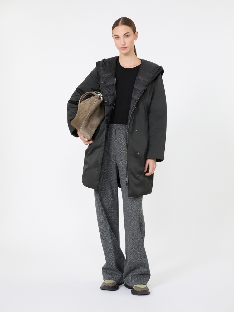 Reversible down jacket in water-repellent taffeta - BLACK