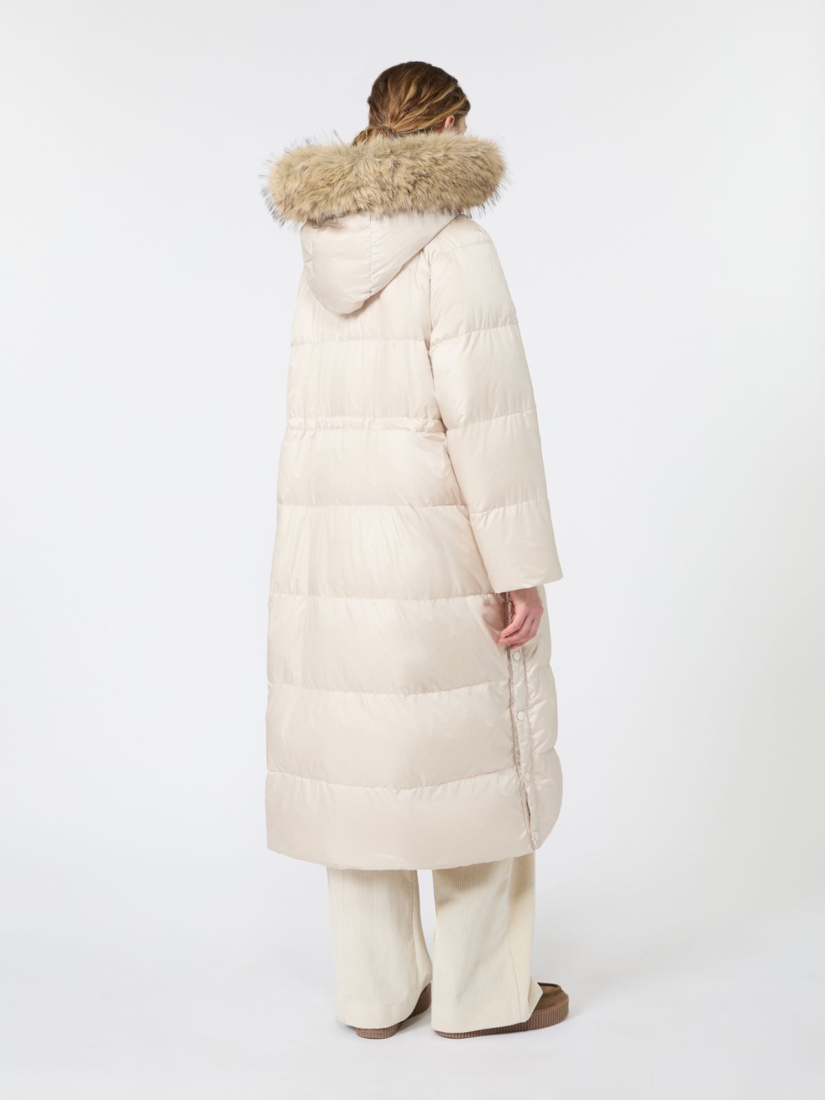 Long reversible down jacket in water-repellent plain-weave fabric - IVORY - Max Mara - 3