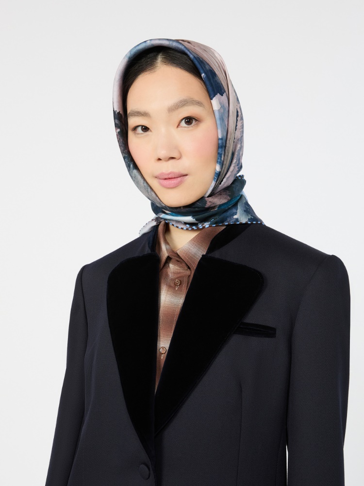 Printed silk oversized scarf - MEDIUM GREY