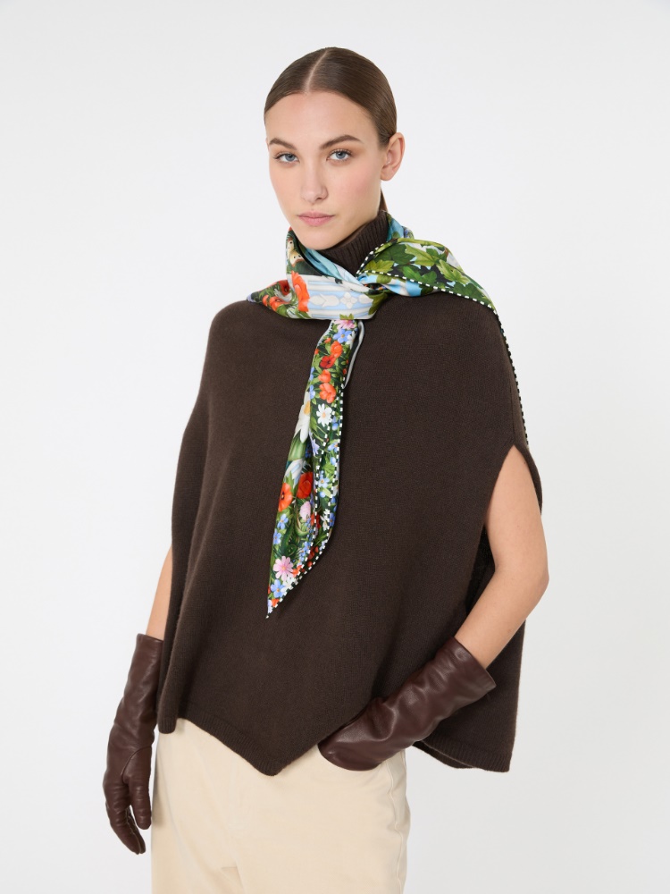 Printed silk oversized scarf - WHITE