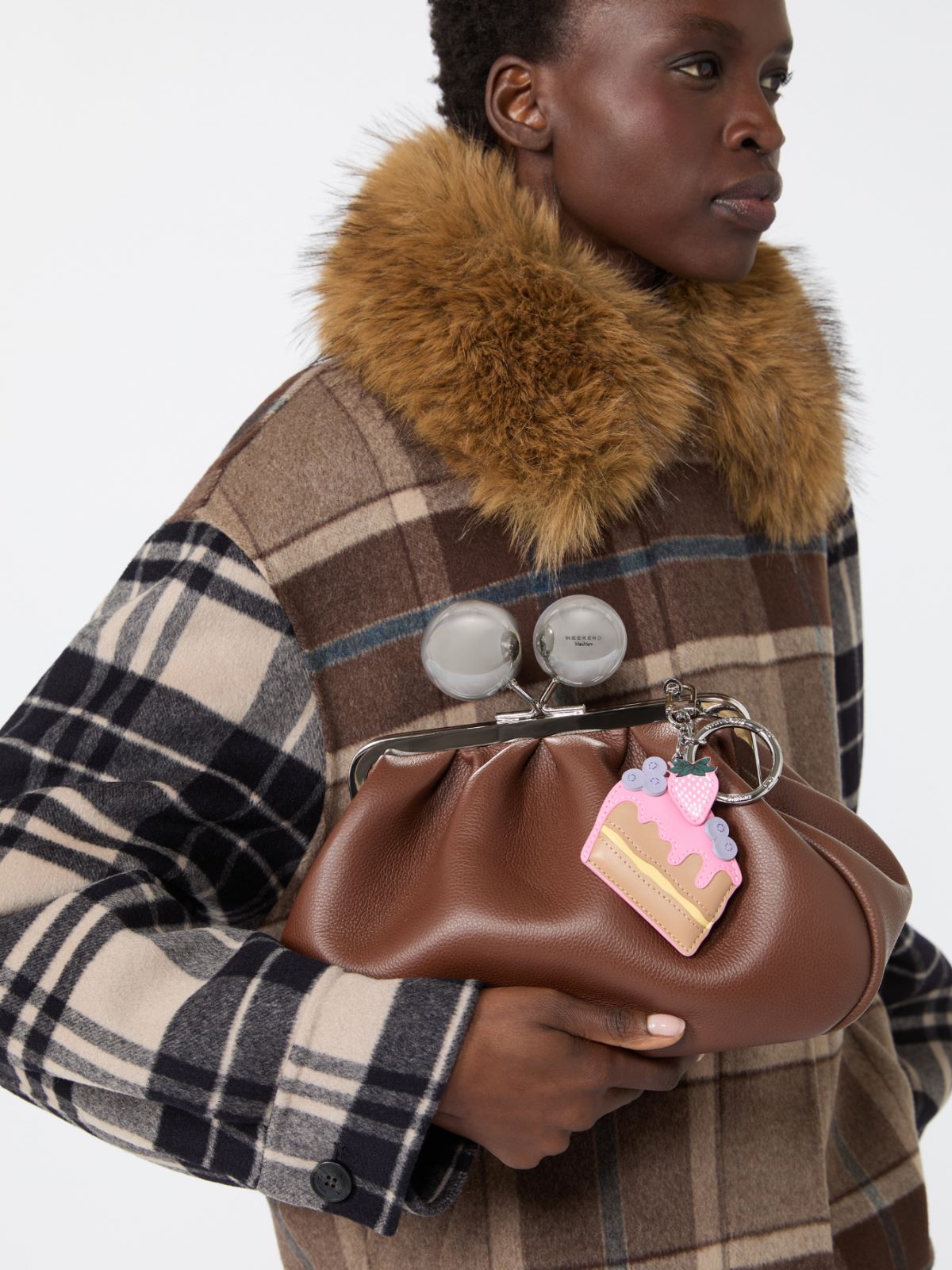 Leather keyring - PINK - Max Mara - 4