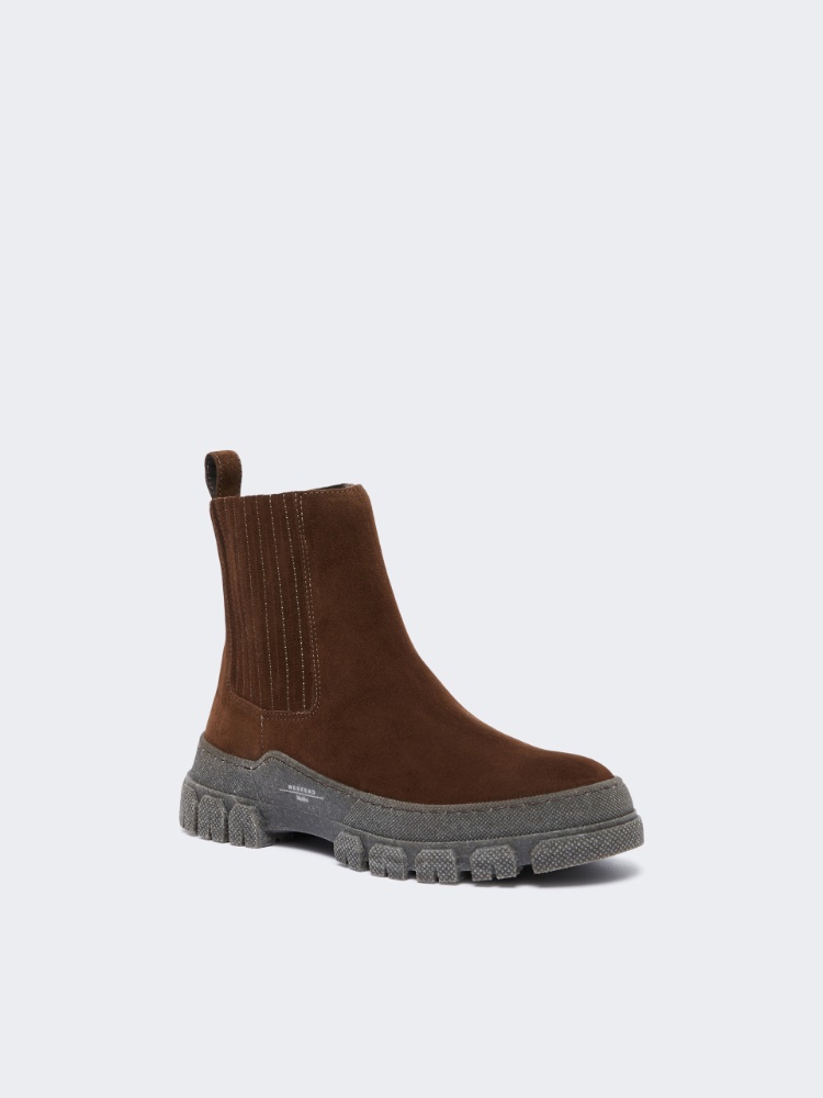 Suede Chelsea boots