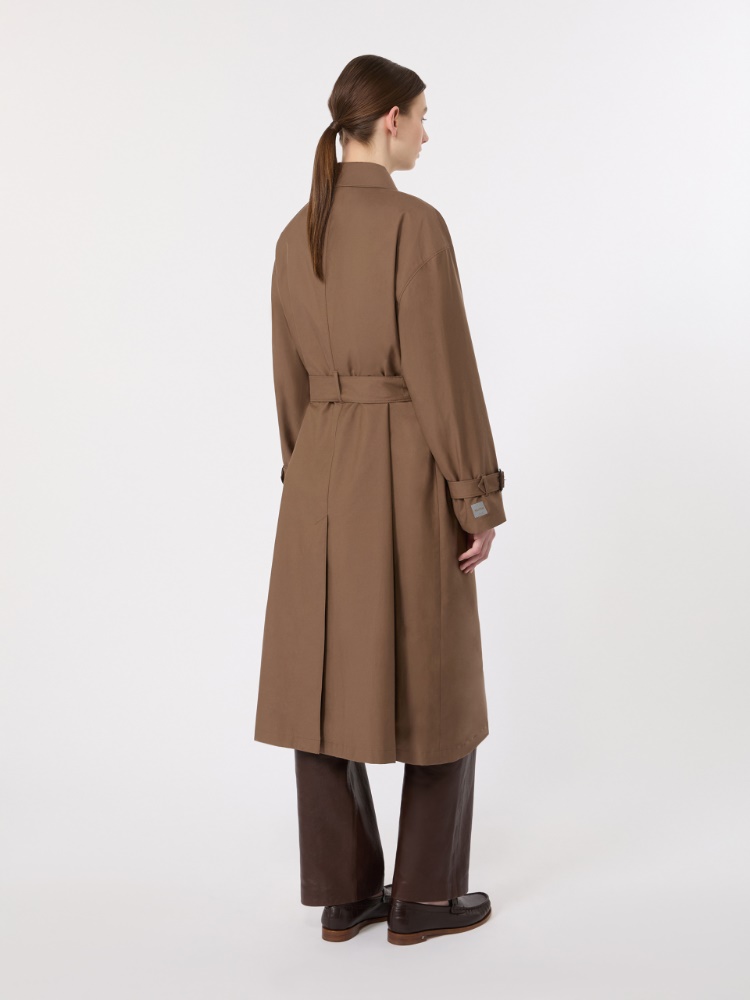 Midi-Trenchcoat aus wasserabweisendem Baumwolltwill - BRAUN - 3