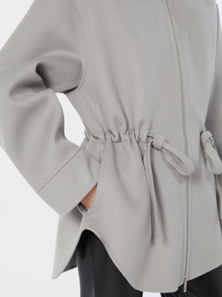 Short wool coat with hood - PEARL GREY - 4