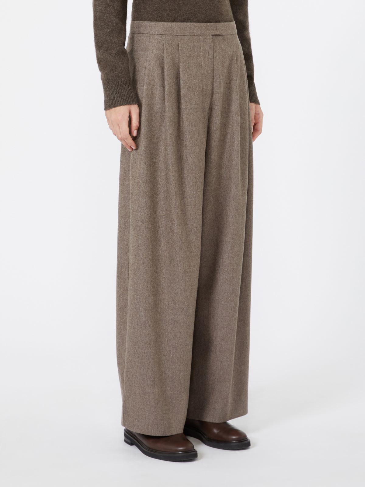 Flared wool flannel trousers - TURTLEDOVE - Max Mara - 2