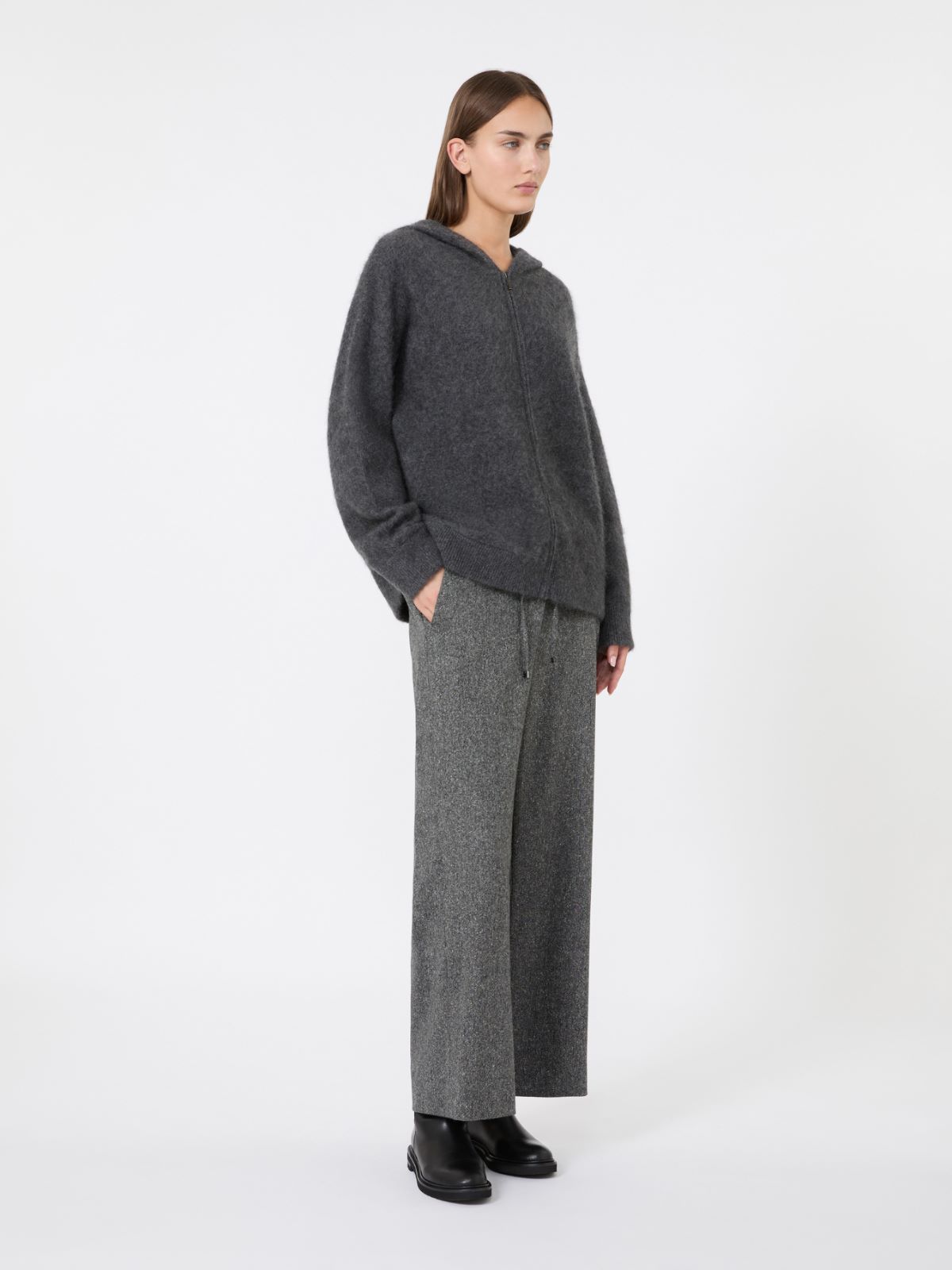 Wool flannel joggers - BLACK - Max Mara