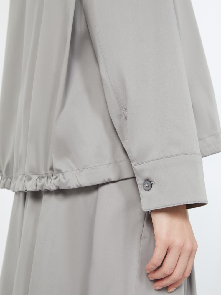 Bluse aus Baumwollseide mit Kordelzug - HELLGRAU - 4