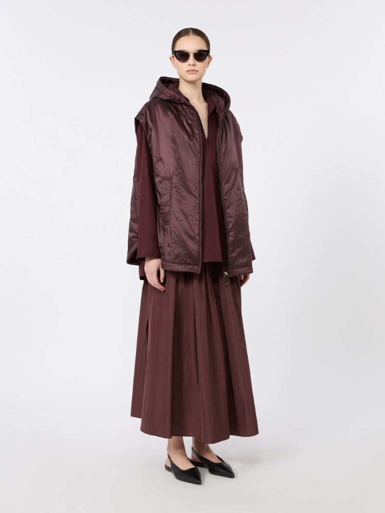 Padded, hooded gilet in water-repellent canvas - BORDEAUX - 1