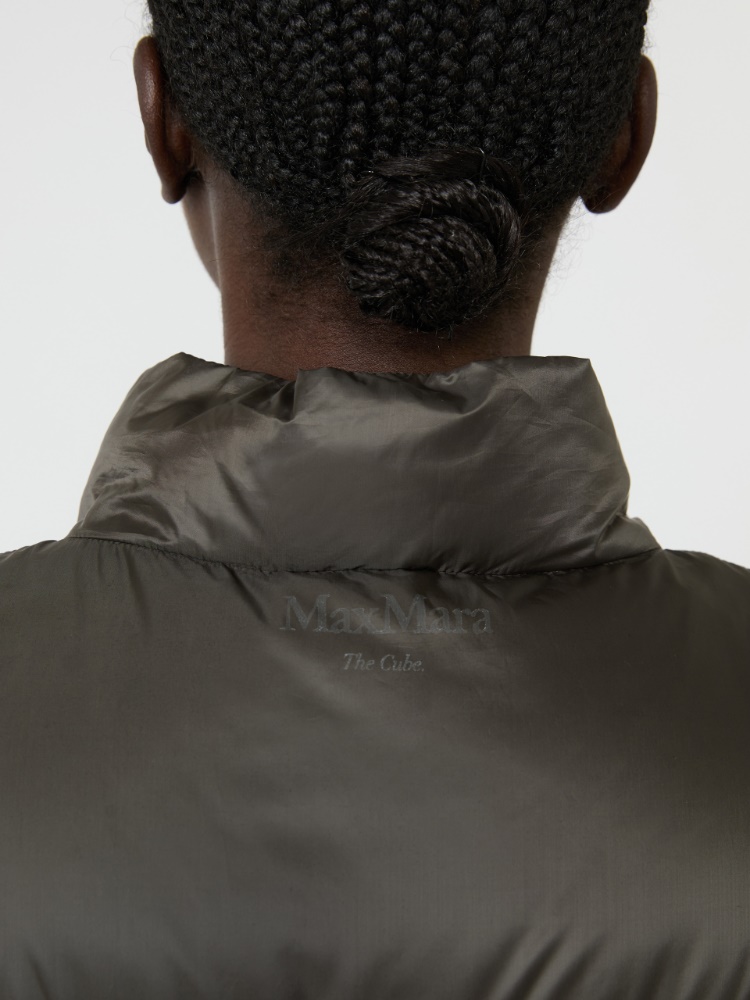 Water-repellent padded cropped gilet - KAKI - 5