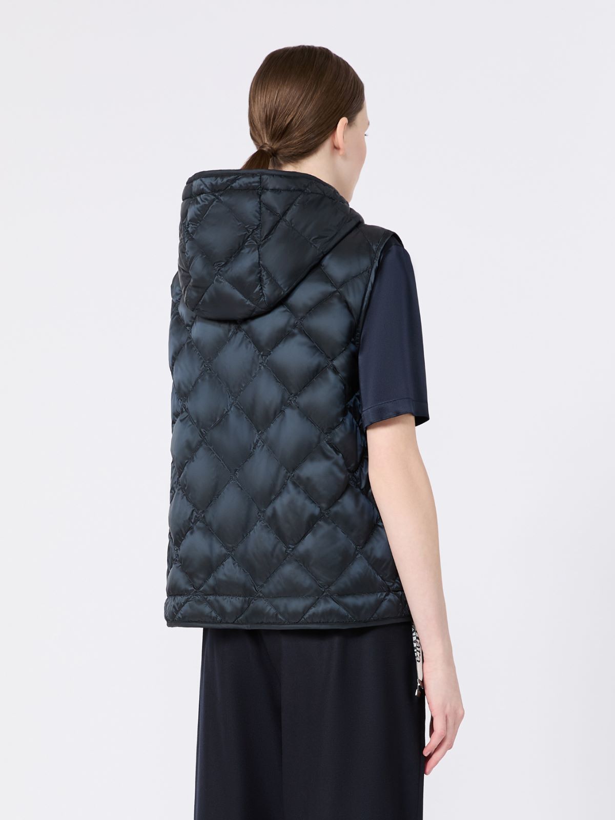 Ocieplana kamizelka z połyskującej tkaniny wodoodpornej - CIEMNOGRANATOWY - Max Mara - 3