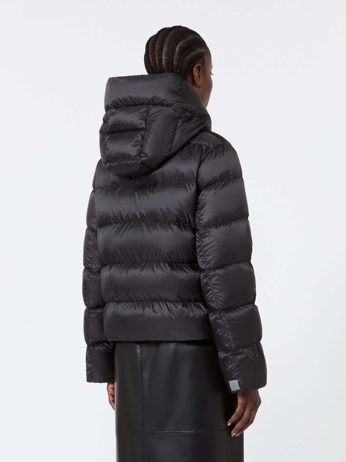 Short water-repellent plain-weave fabric puffer jacket - BLACK - Max Mara - 3