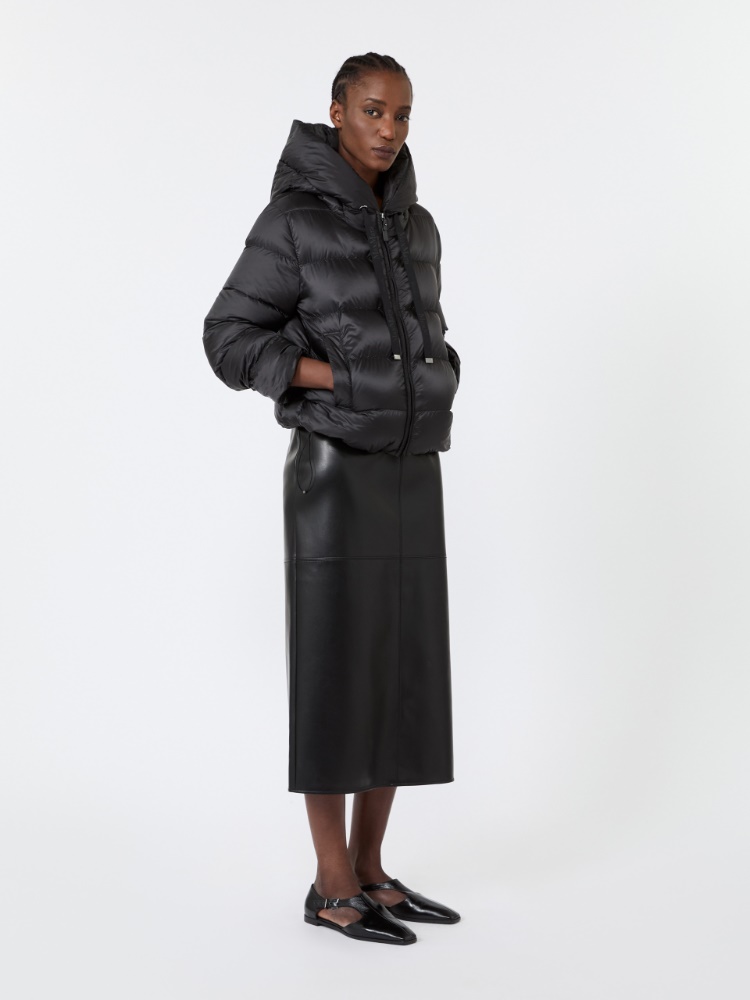 Short water-repellent plain-weave fabric puffer jacket - BLACK - Max Mara
