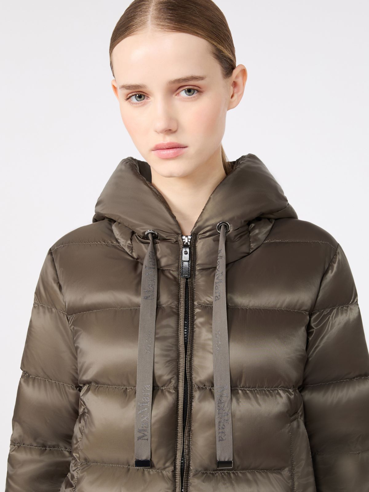 Short water-repellent plain-weave fabric puffer jacket - DARK GREEN - Max Mara - 4