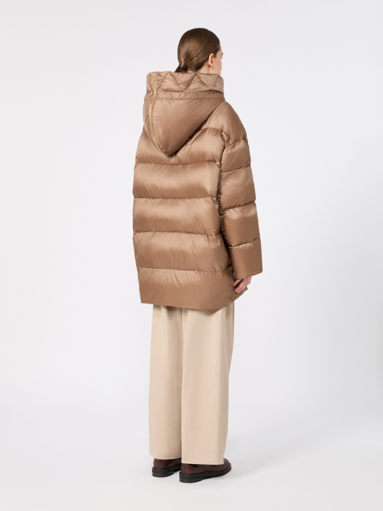 Roomy iridescent plain-weave fabric puffer jacket - CAMEL - Max Mara - 3