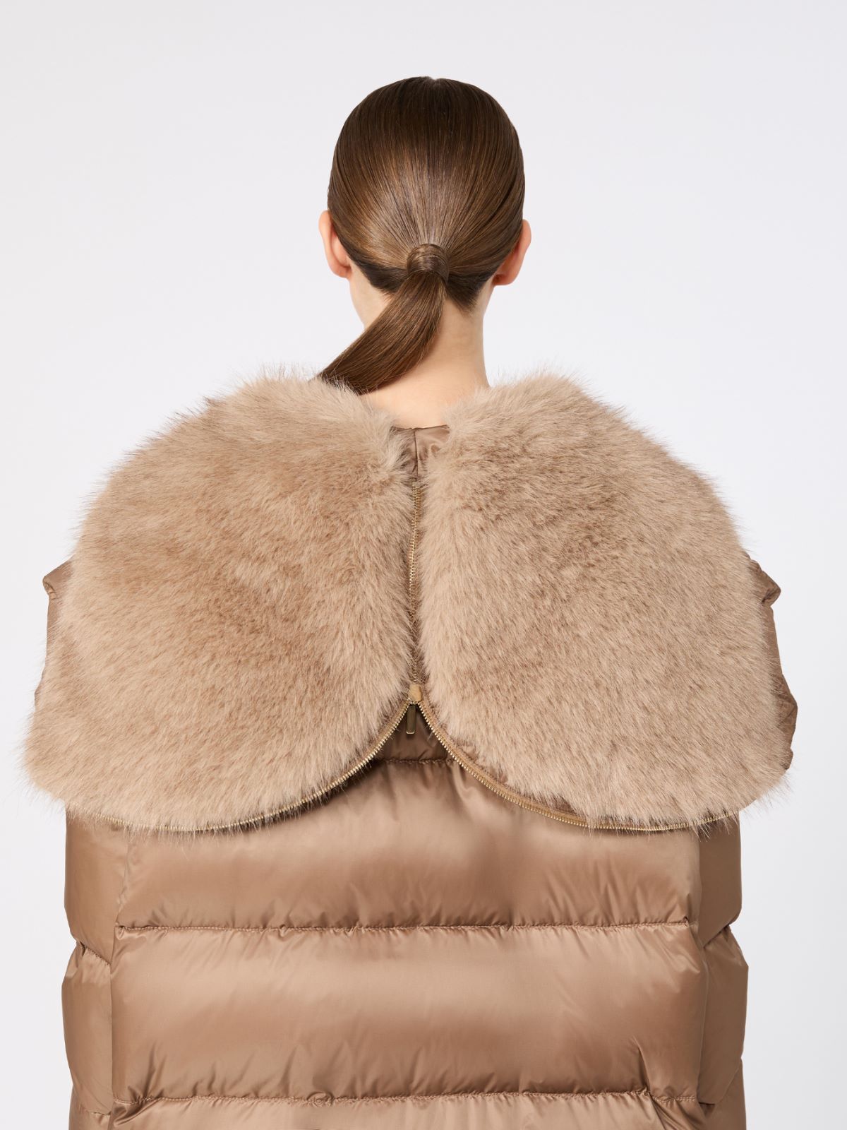 Roomy iridescent plain-weave fabric puffer jacket - CAMEL - Max Mara - 4