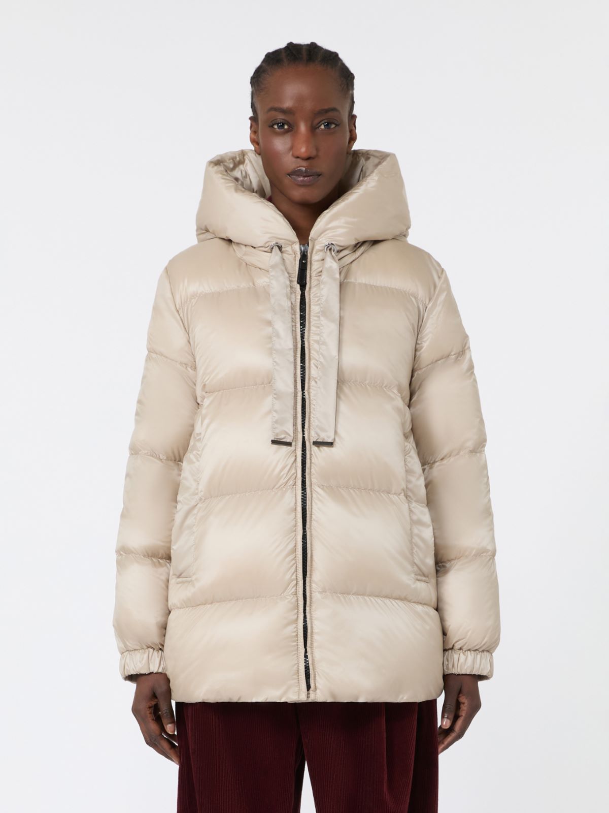 Szeroka pikowana kurtka z tkaniny wodoodpornej - NATURALNY - Max Mara - 2