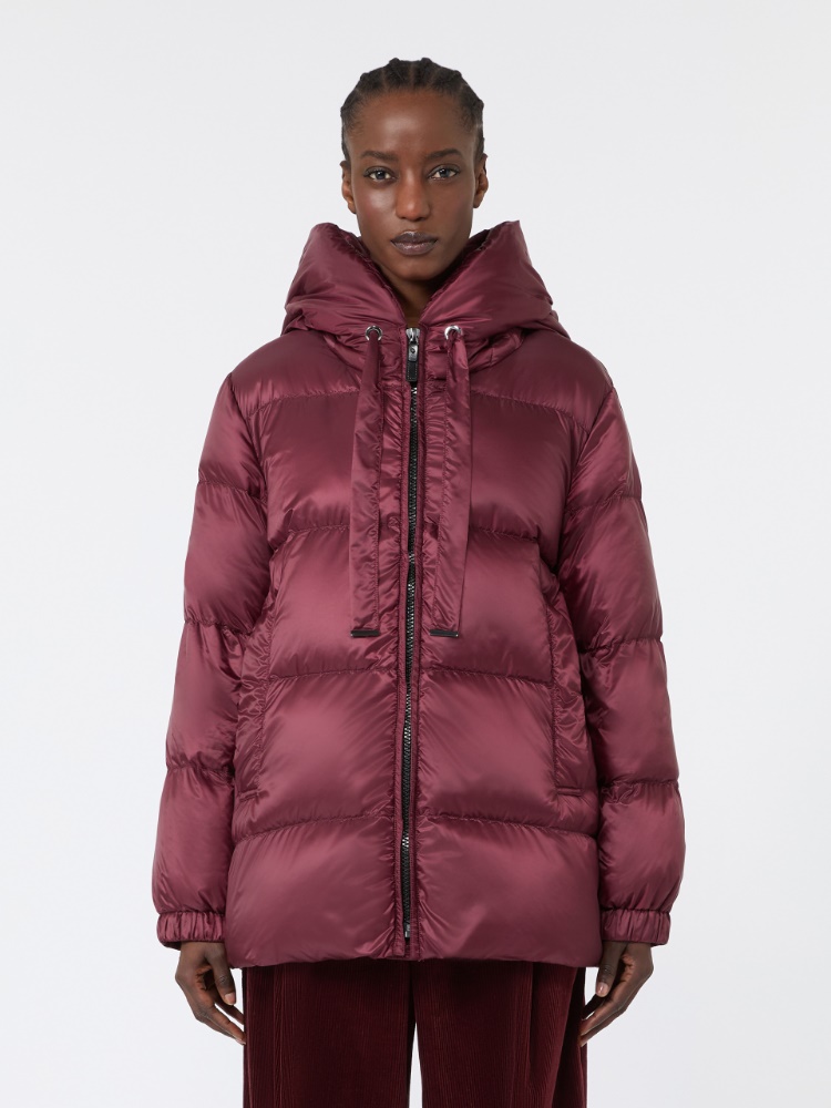 Szeroka pikowana kurtka z tkaniny wodoodpornej - BORDOWY - Max Mara - 2