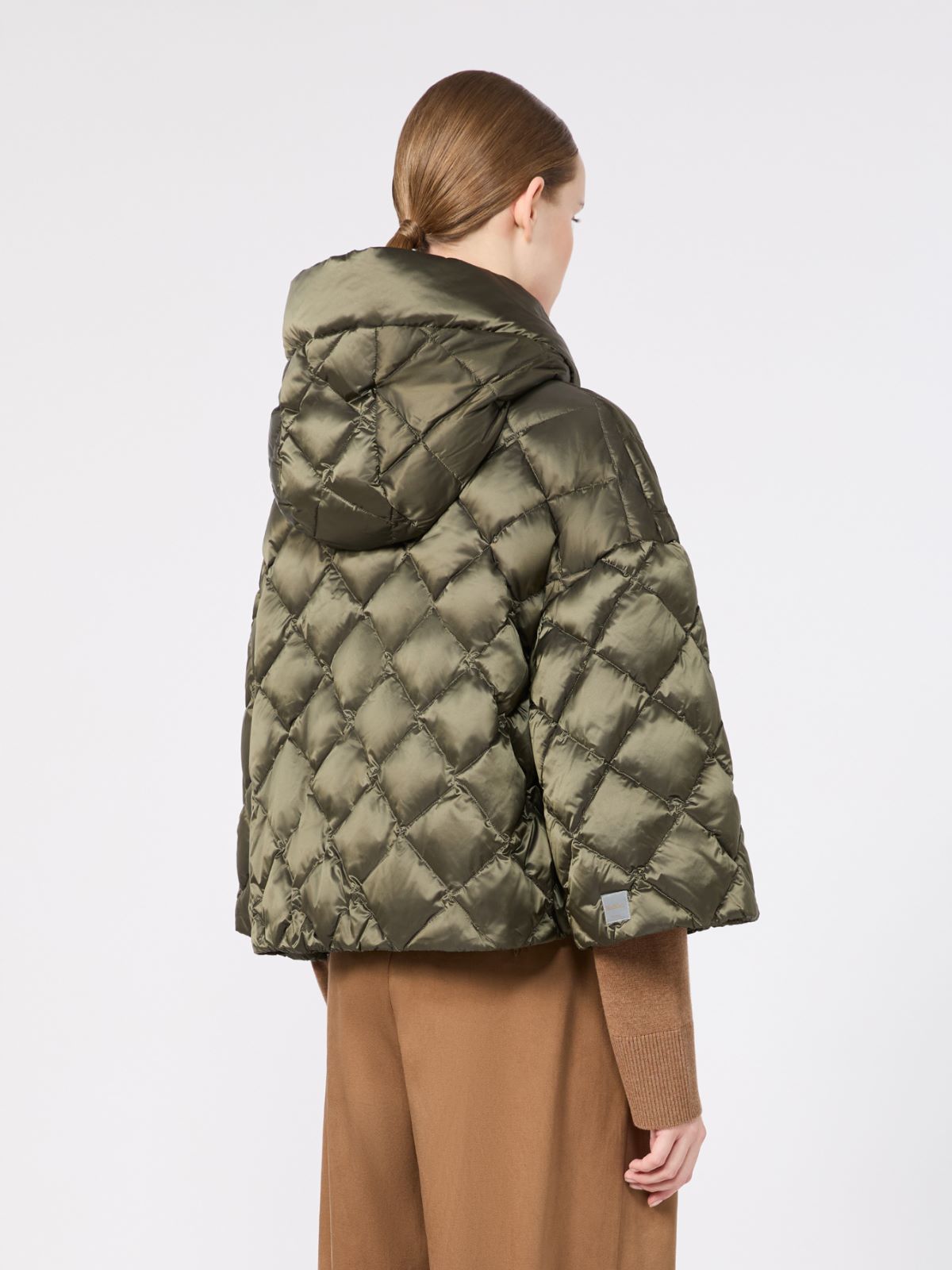 Cape-style puffer in water-repellent iridescent plain-weave fabric - MOSS GREEN - Max Mara - 3