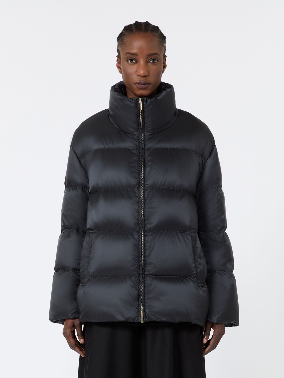 Roomy puffer jacket in water-repellent plain-weave fabric - BLACK - Max Mara - 2