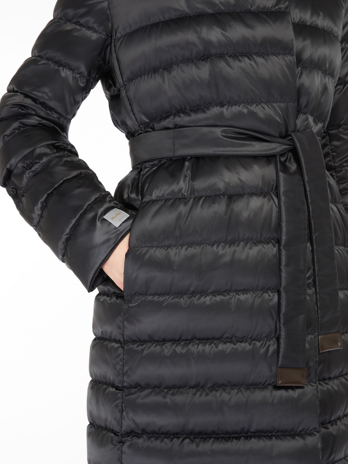 Reversible down jacket in water-repellent satin - BLACK - 4